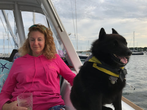 Flash was a devoted and lovinbg companion.  The family misses him adn his paw pr